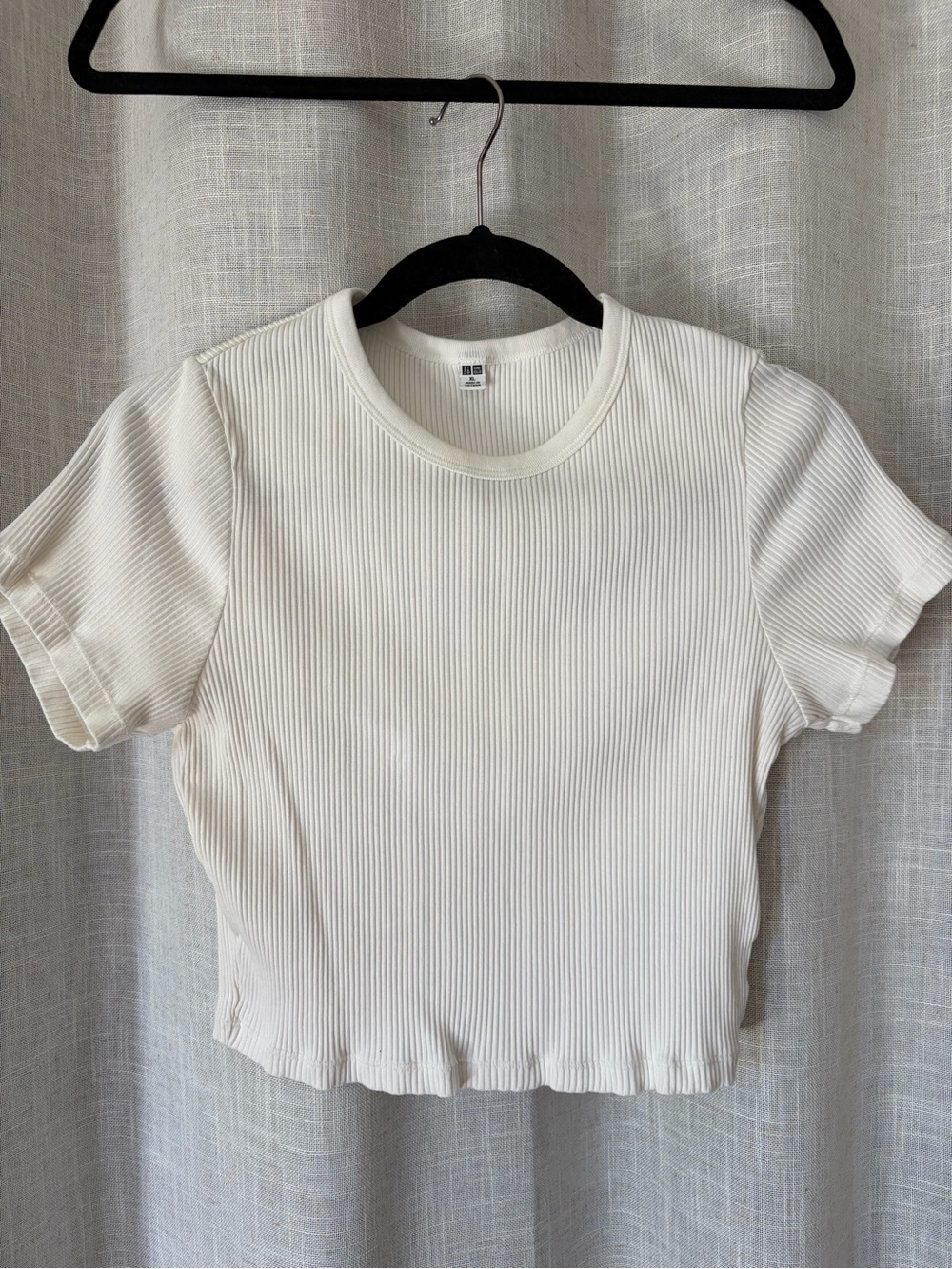 Uniqlo Ribbed Short Sleeve Crop Top - White
